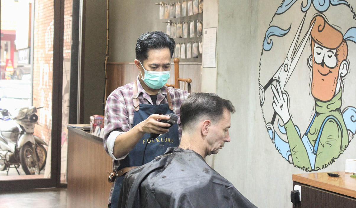 Gambar News @ Kemudahan Mencukur Rambut di Folklore Barbers Bintaro